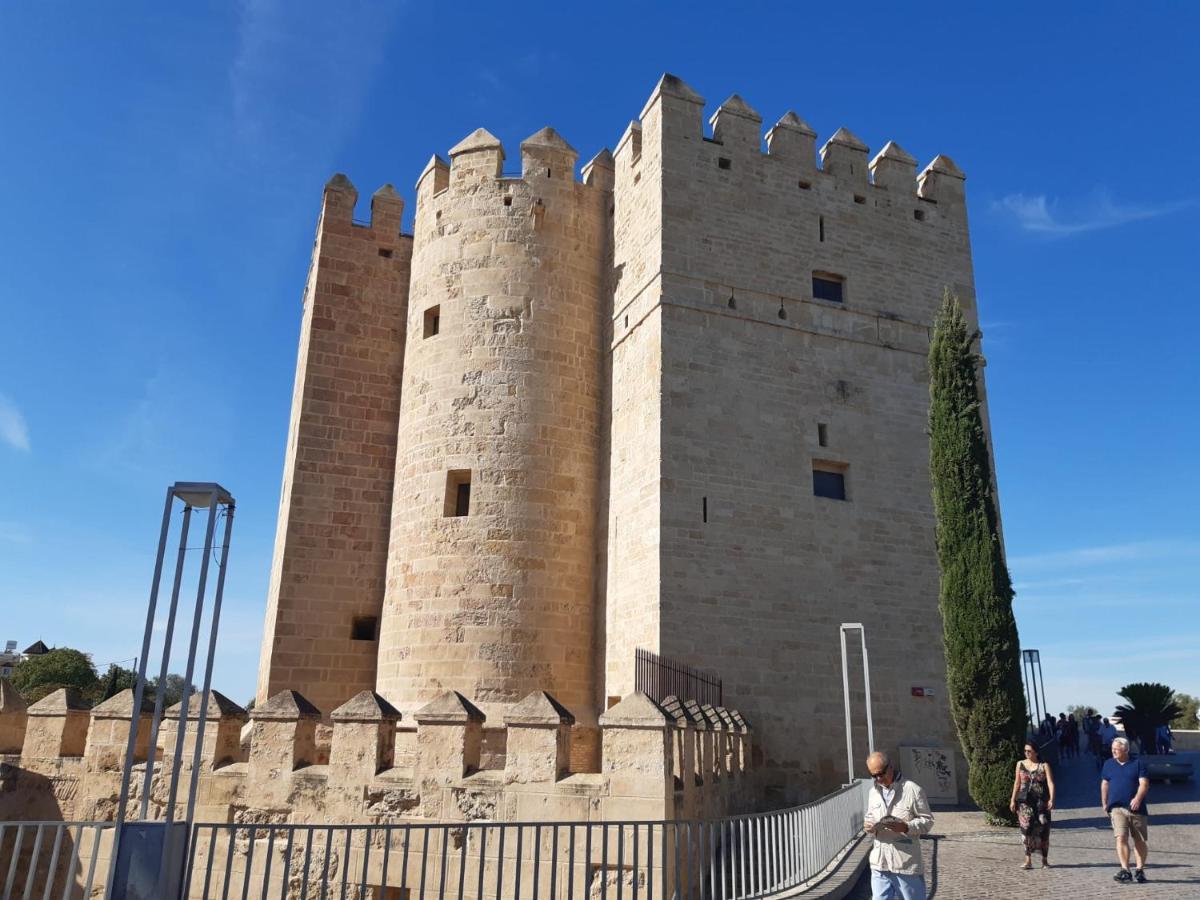 Loft La Calahorra Con Posibilidad De Aparcamiento Pregunta Por El Pack Mas Amor Cordova Esterno foto